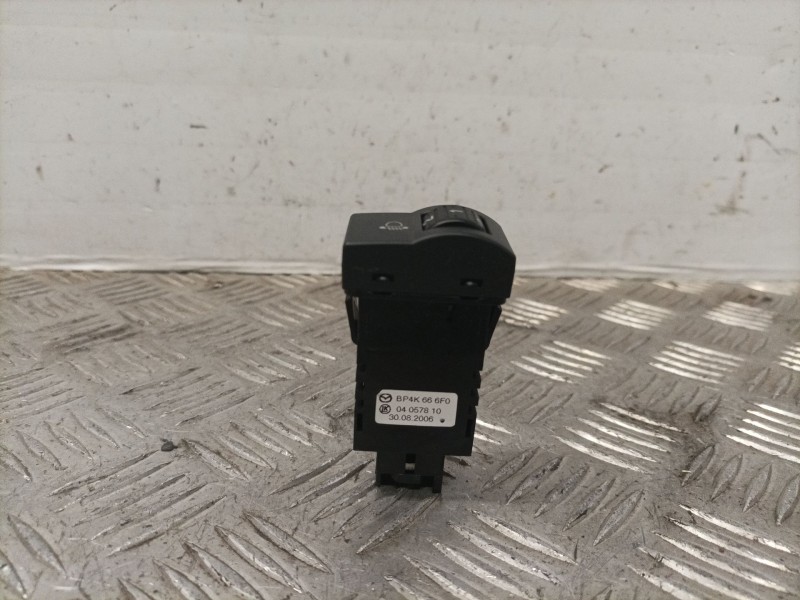 Recambio de interruptor para mazda 3 (bk) 1.6 di turbo referencia OEM IAM BP4K666FO  