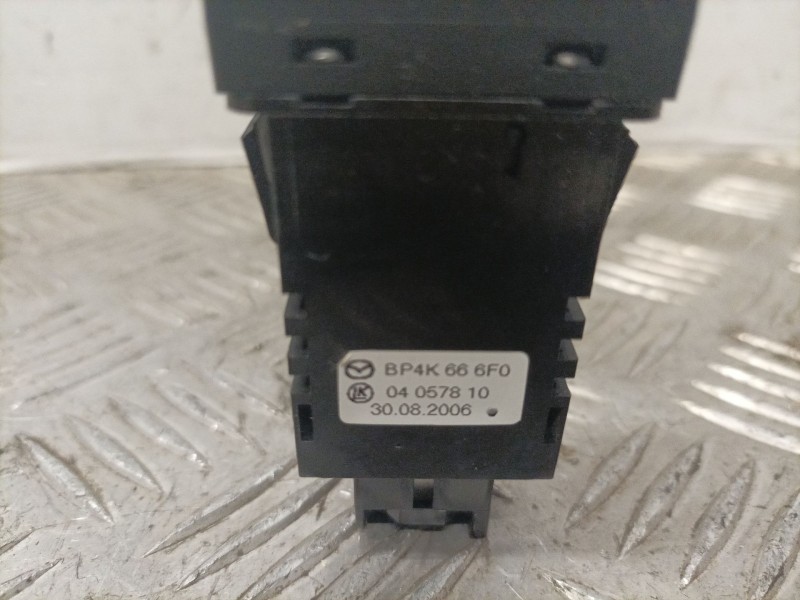Recambio de interruptor para mazda 3 (bk) 1.6 di turbo referencia OEM IAM BP4K666FO  