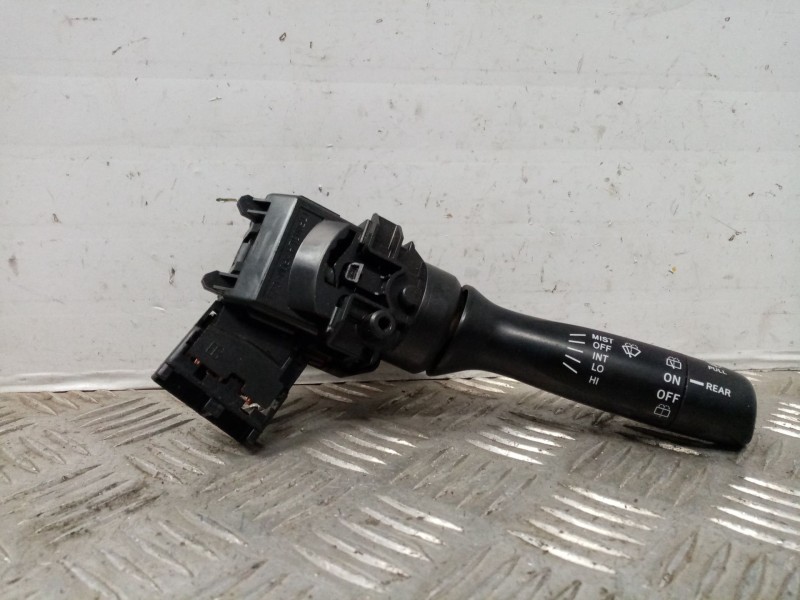 Recambio de mando limpia para toyota yaris (ksp9/scp9/nlp9) 1.3 cat referencia OEM IAM 17F144  