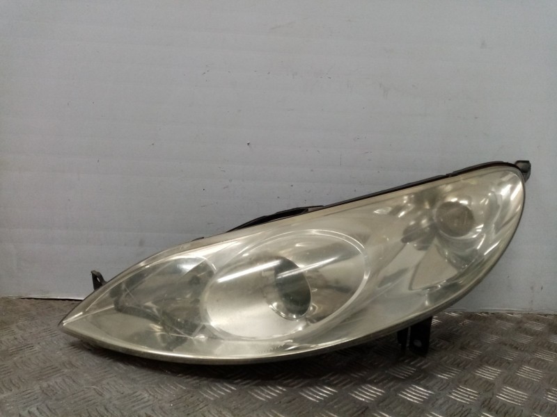 Recambio de faro izquierdo para peugeot 407 (6d_) 1.8 (6d6fzb) referencia OEM IAM 0301213201  