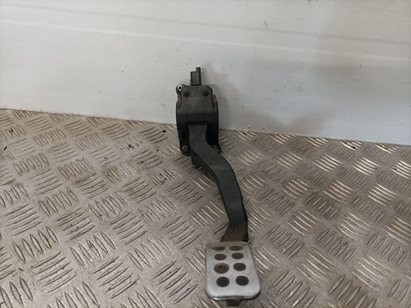 Recambio de potenciometro pedal para peugeot 206 sedán 1.4 hdi eco 70 referencia OEM IAM 9687159980  