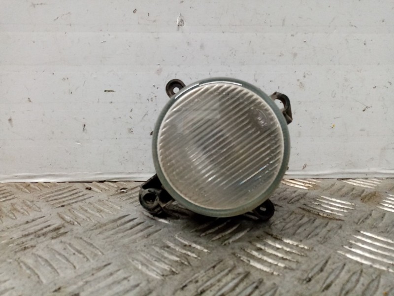Recambio de faro antiniebla izquierdo para nissan terrano/terrano.ii (r20) avenue referencia OEM IAM    Recambio de faro antiniebla izquierdo para nissan terrano/terrano.ii (r20) avenue referencia OEM IAM