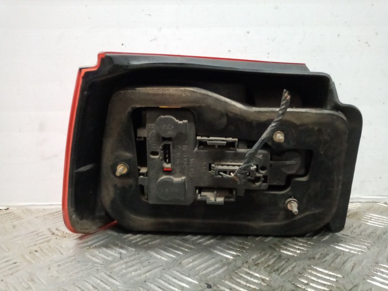 Recambio de piloto trasero derecho para seat ibiza ii (6k1) 1.4 16v referencia OEM IAM 0  