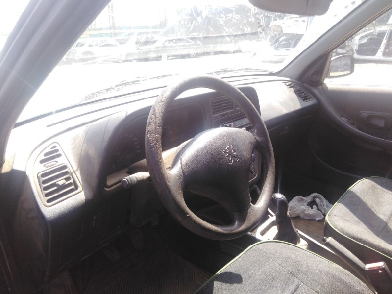 peugeot 306 fastback (7a, 7c, n3, n5) del año 1994