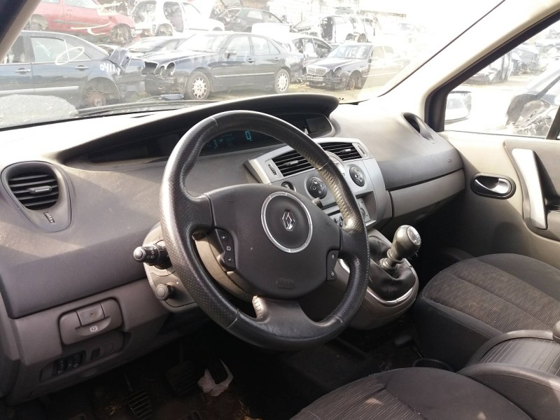 renault scenic ii 2.0 dci diesel cat   |   0.03 - 0.09 | 2003 - 2009 | 150 cv / 110 kw del año 2003