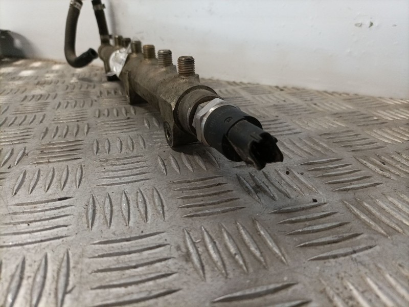 Recambio de rampa inyectora para volvo 240 244 2.4 gl diesel referencia OEM IAM 0445215010  