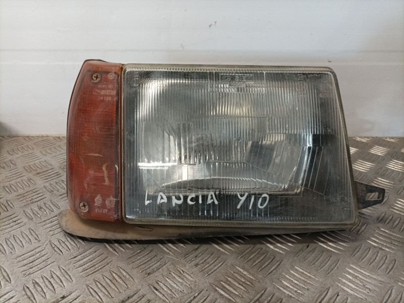 Recambio de faro derecho para lancia y10 fire referencia OEM IAM   