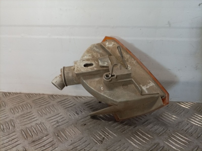 Recambio de piloto delantero izquierdo para peugeot 205 berlina referencia OEM IAM   