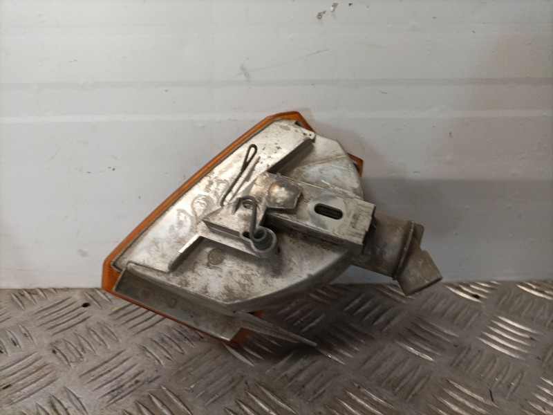 Recambio de piloto delantero derecho para peugeot 205 berlina referencia OEM IAM   