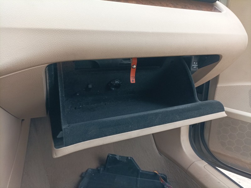 Recambio de guantera para volkswagen passat b6 (3c2) 1.9 tdi referencia OEM IAM 3C1857114 3C1857101 