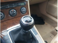 Recambio de pomo palanca cambio para volkswagen passat b6 (3c2) 1.9 tdi referencia OEM IAM    2