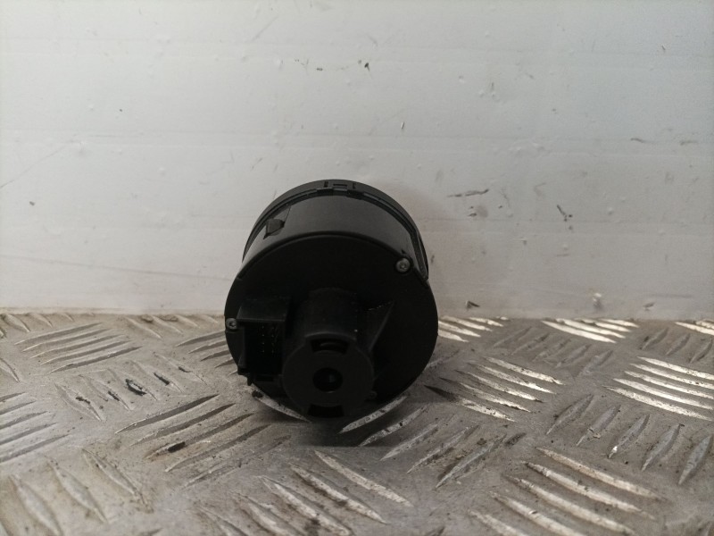 Recambio de mando luces para volkswagen passat b6 (3c2) 1.9 tdi referencia OEM IAM 1K0941431N  