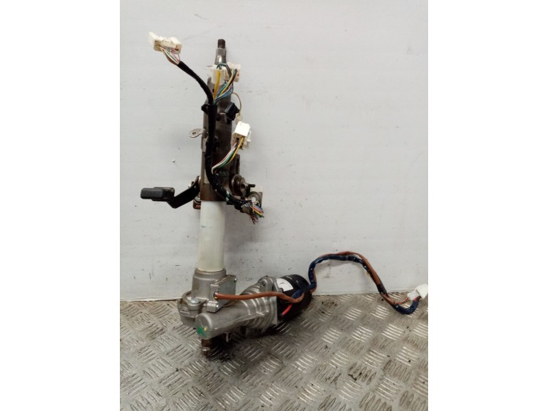Recambio de columna direccion para toyota yaris (ksp9/scp9/nlp9) 1.3 cat referencia OEM IAM 73122267  