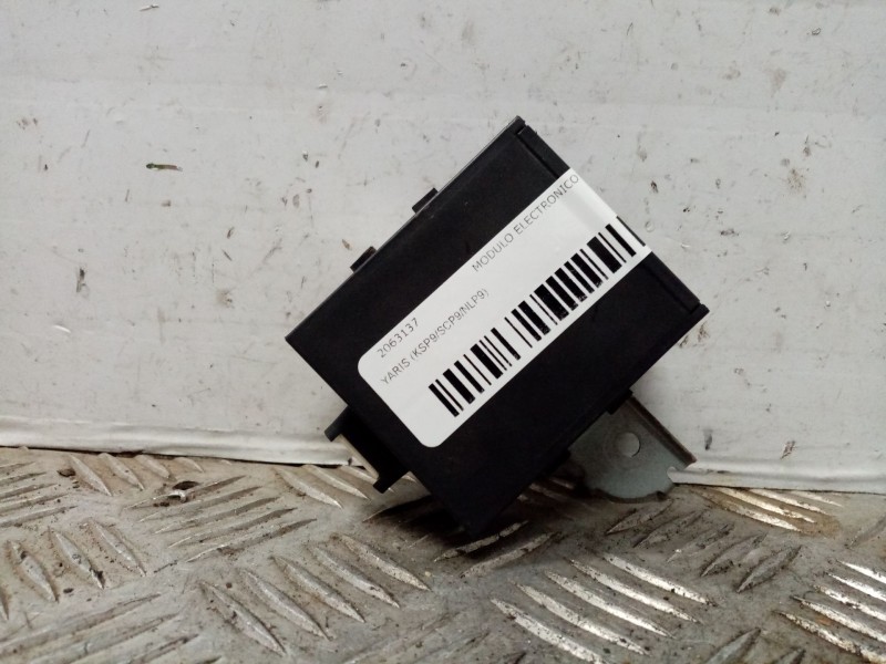Recambio de modulo electronico para toyota yaris (ksp9/scp9/nlp9) 1.3 cat referencia OEM IAM 10r0204079  