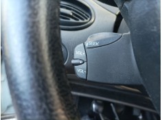 Recambio de mando control radio para ford focus i sedán (dfw) 1.8 turbo di / tddi referencia OEM IAM 0  