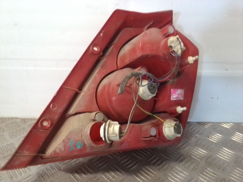 Recambio de piloto trasero izquierdo para daewoo kalos (klas) 1.4 referencia OEM IAM 0  