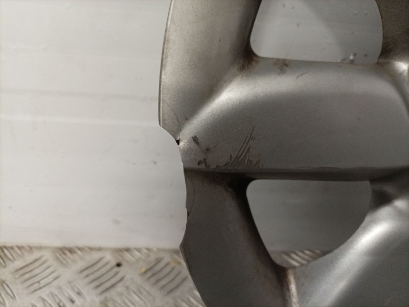 Recambio de tapacubos para hyundai h 1 2.5 diesel referencia OEM IAM   