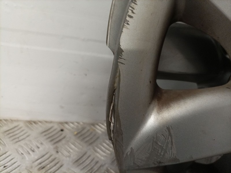 Recambio de tapacubos para hyundai h 1 2.5 diesel referencia OEM IAM   