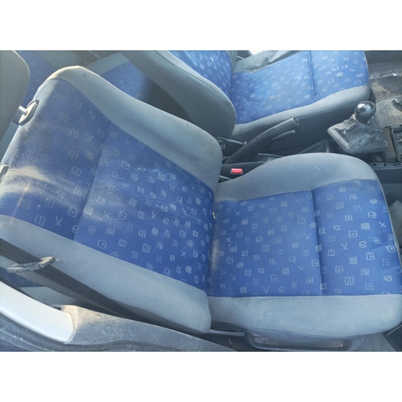 Recambio de asiento delantero derecho para seat ibiza ii (6k1) 1.4 16v referencia OEM IAM 0  