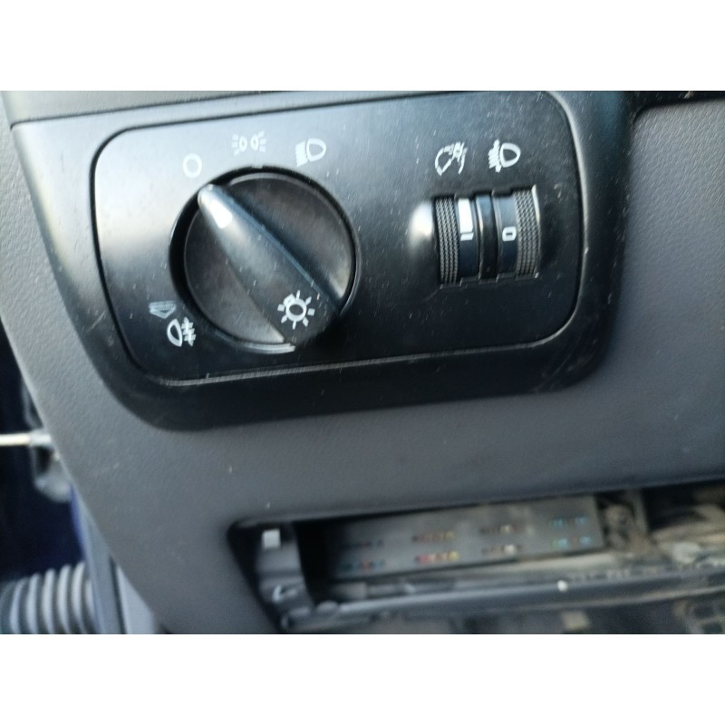 Recambio de mando luces para seat ibiza ii (6k1) 1.4 16v referencia OEM IAM 0  
