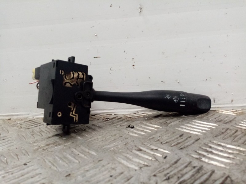 Recambio de mando limpia para nissan serena (c23m) 2.3 diesel referencia OEM IAM 36932D27J0  