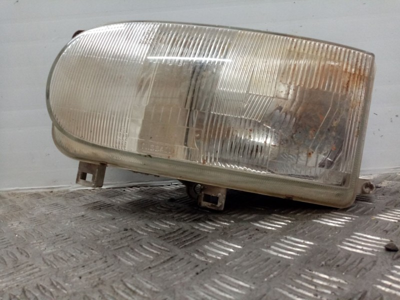 Recambio de faro izquierdo para nissan serena (c23m) 2.3 diesel referencia OEM IAM    Recambio de faro izquierdo para nissan serena (c23m) 2.3 diesel referencia OEM IAM