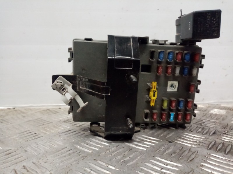 Recambio de caja reles / fusibles para chevrolet aveo ls referencia OEM IAM 96839254  