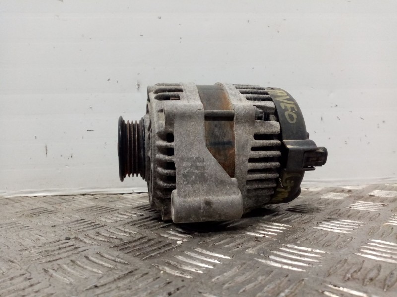 Recambio de alternador para chevrolet aveo ls referencia OEM IAM 96936136  
