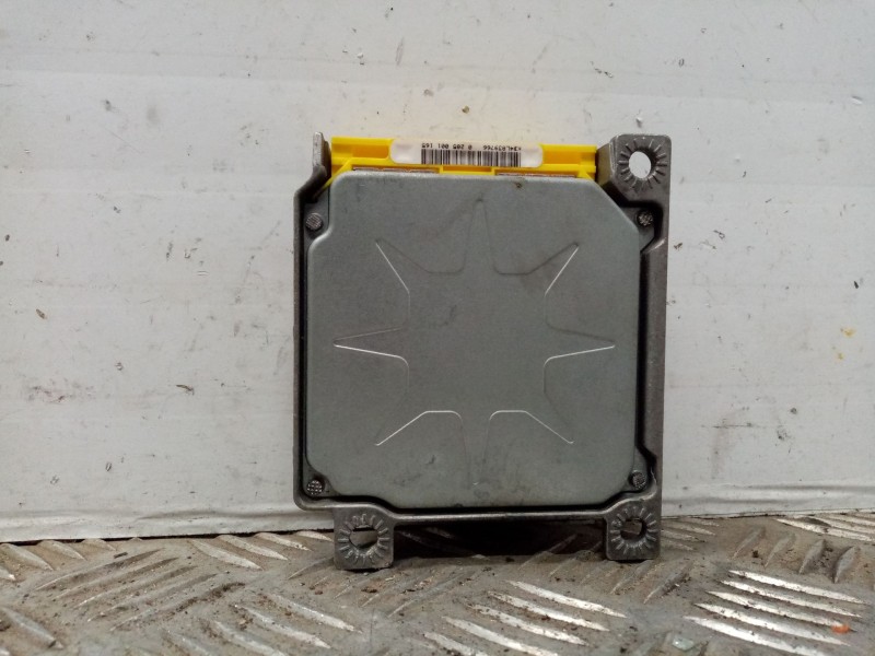 Recambio de centralita airbag para mercedes clase clk (w208) cabrio 230 compressor (208.447) referencia OEM IAM 0285001165  