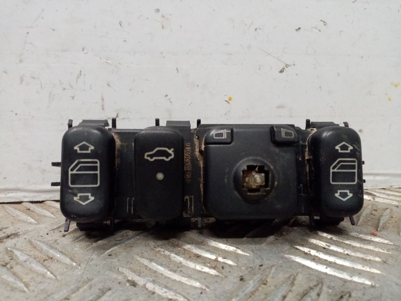 Recambio de mando multifuncion para mercedes clase clk (w208) cabrio 230 compressor (208.447) referencia OEM IAM 03753050 208820
