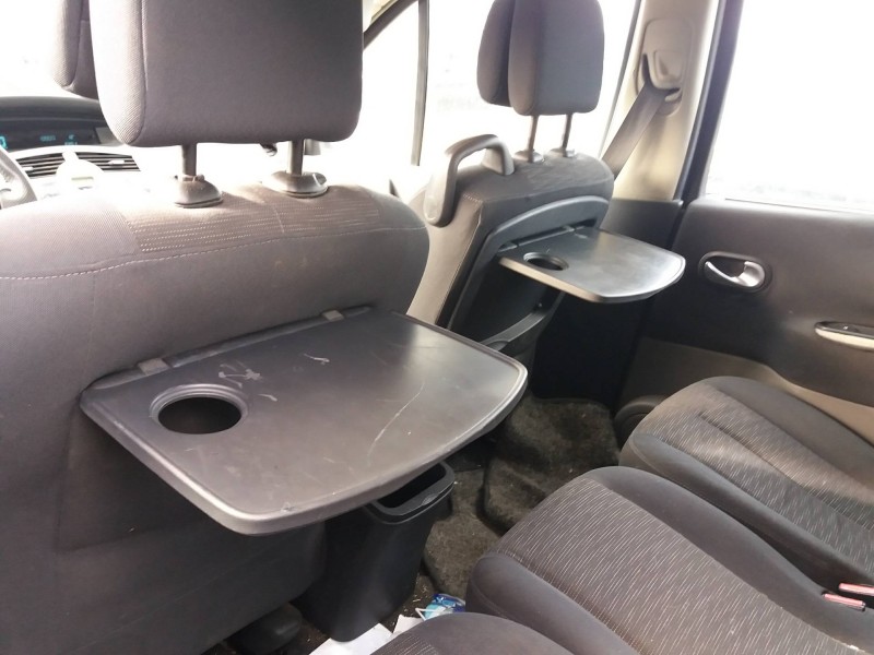 renault scenic ii 2.0 dci diesel cat   |   0.03 - 0.09 | 2003 - 2009 | 150 cv / 110 kw del año 2003