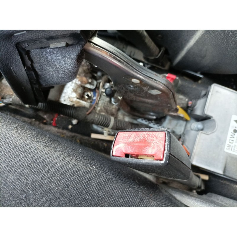 Recambio de pretensor airbag izquierdo para opel astra h (a04) 1.9 cdti (l48) referencia OEM IAM 0  