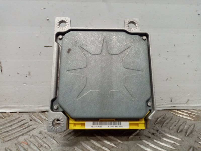 Recambio de centralita airbag para mitsubishi colt berlina 3 (cz) referencia OEM IAM mr587417  