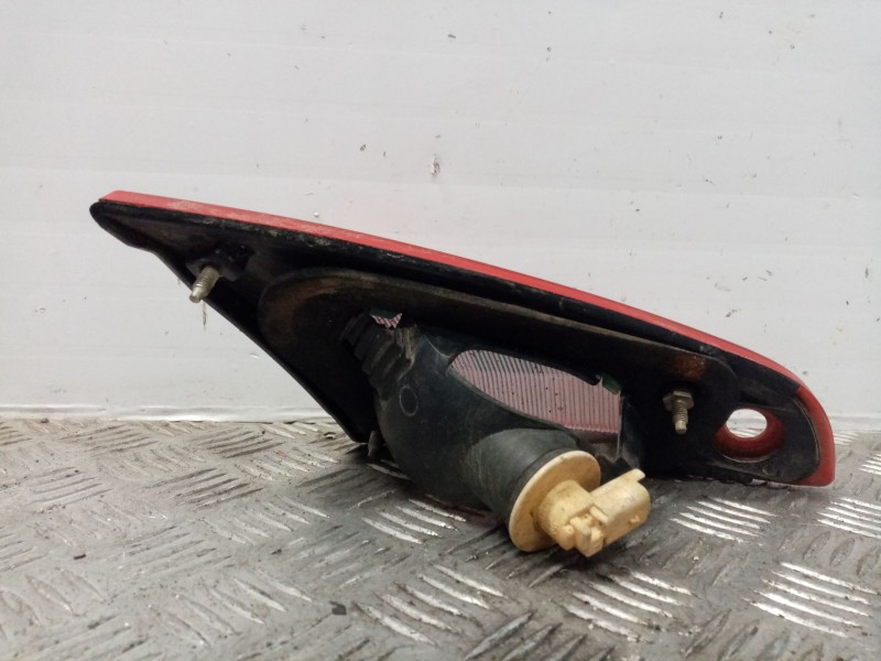 Recambio de piloto trasero derecho interior para mitsubishi colt berlina 3 (cz) referencia OEM IAM   