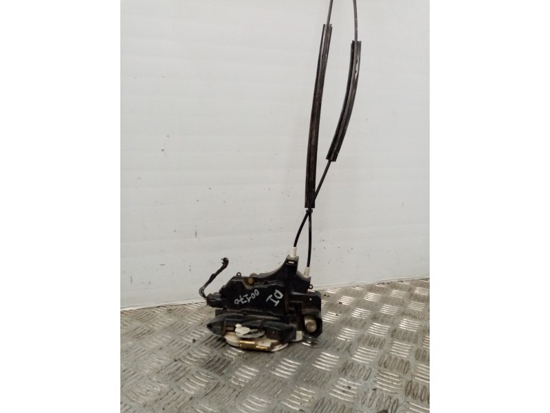 Recambio de cerradura puerta delantera izquierda para mitsubishi colt berlina 3 (cz) referencia OEM IAM   