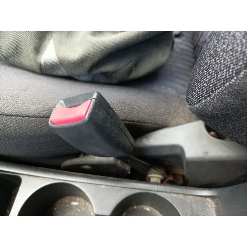 Recambio de pretensor airbag derecho para toyota corolla (_e12_) 1.4 vvt-i (zze120_) referencia OEM IAM   