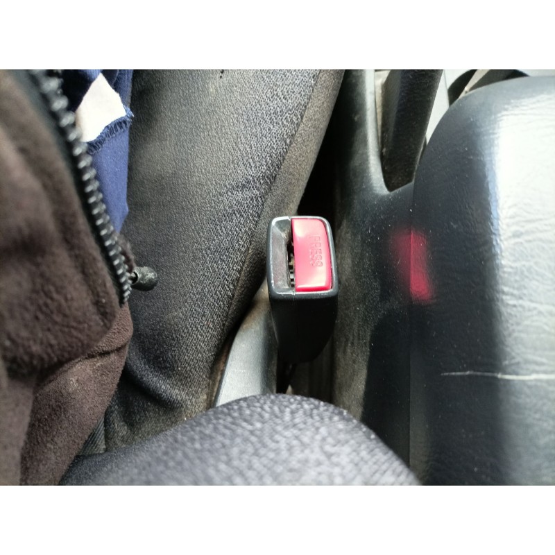 Recambio de pretensor airbag izquierdo para toyota corolla (_e12_) 1.4 vvt-i (zze120_) referencia OEM IAM   