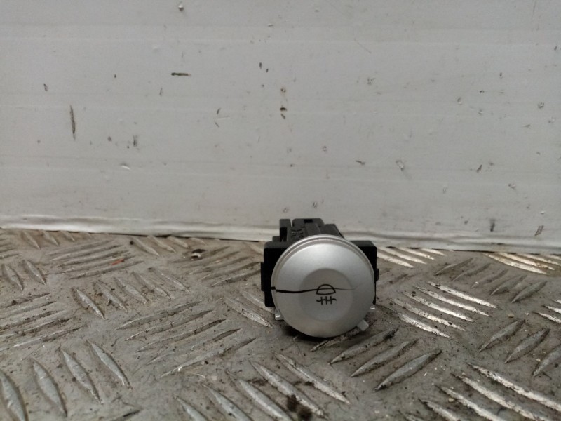 Recambio de pulsador antinieblas para mitsubishi colt berlina 3 (cz) referencia OEM IAM   