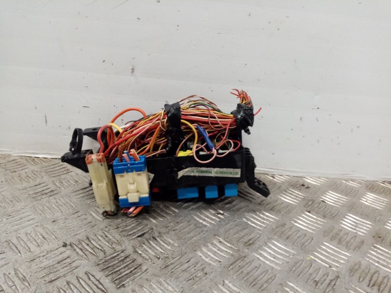 Recambio de caja reles / fusibles para hyundai i10 referencia OEM IAM 919500x000  