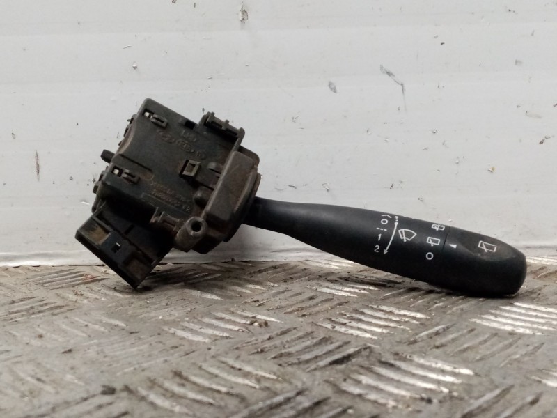 Recambio de mando limpia para hyundai i10 referencia OEM IAM 202007962  