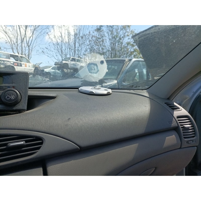 Recambio de airbag delantero derecho para renault laguna ii grandtour (kg0/1_) 1.9 dci (kg1v) referencia OEM IAM 0  