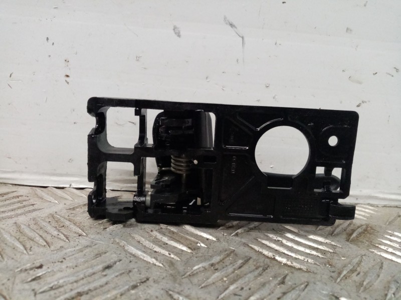 Recambio de maneta interior trasera derecha para hyundai i10 referencia OEM IAM   