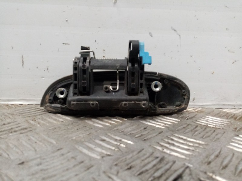 Recambio de maneta exterior delantera derecha para hyundai i10 referencia OEM IAM   