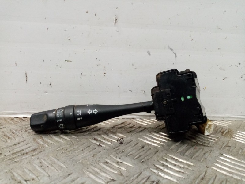 Recambio de mando luces para nissan np300 pick-up (lcd22) double cab 4x4 referencia OEM IAM 25567VB00E  