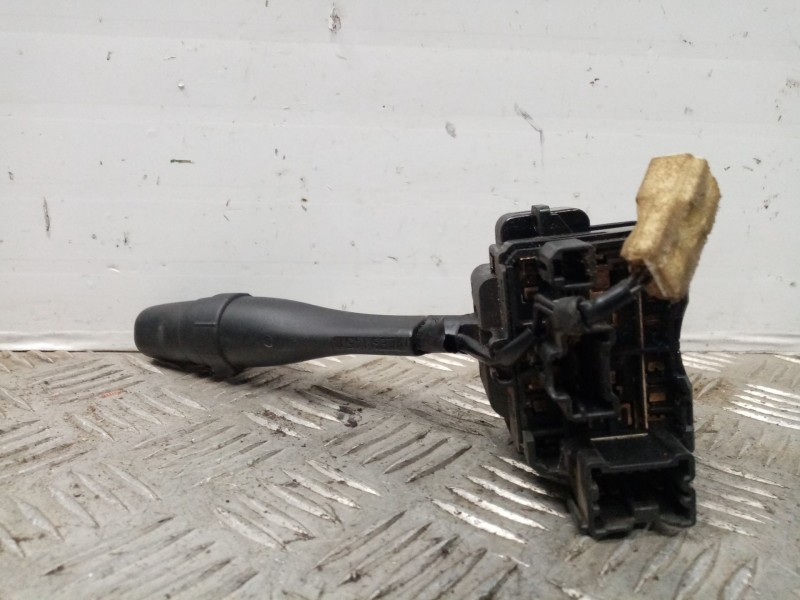 Recambio de mando luces para nissan np300 pick-up (lcd22) double cab 4x4 referencia OEM IAM 25567VB00E  