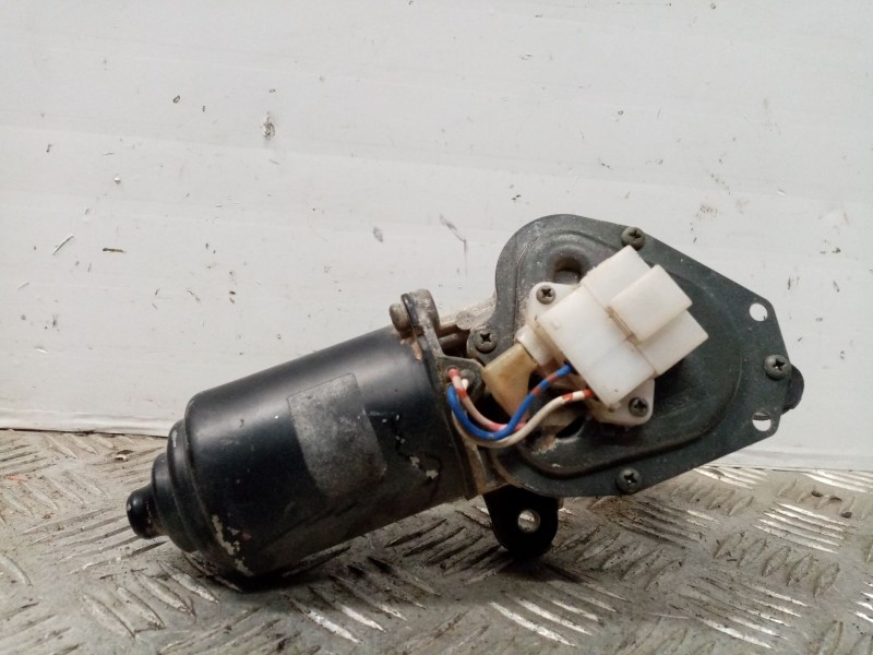 Recambio de motor limpia delantero para nissan np300 pick-up (lcd22) double cab 4x4 referencia OEM IAM 2881557G0A  