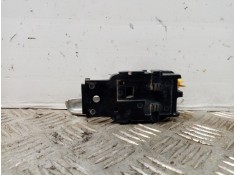 Recambio de maneta interior delantera izquierda para nissan terrano/terrano.ii (r20) 2.7 turbodiesel referencia OEM IAM    2