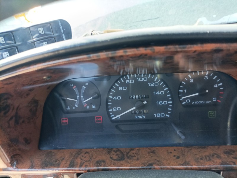 Recambio de cuadro instrumentos para ssangyong musso (fj) 2.9 td referencia OEM IAM   