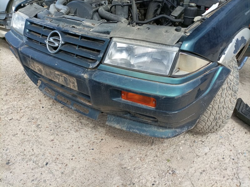 Recambio de paragolpes delantero para ssangyong musso (fj) 2.9 td referencia OEM IAM   