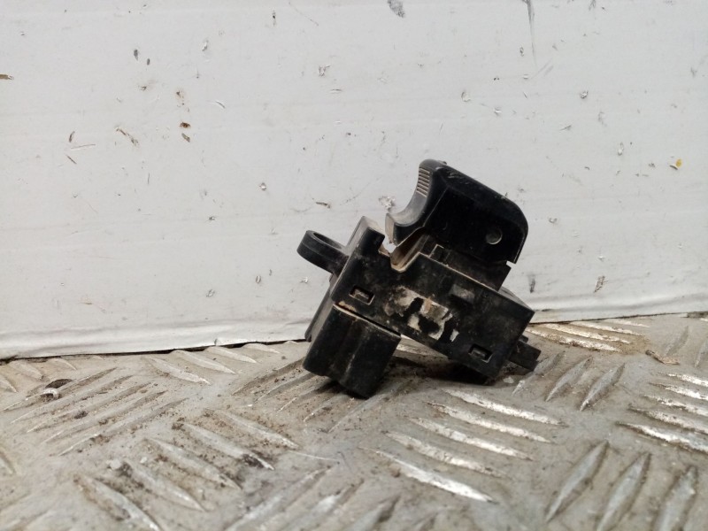 Recambio de mando elevalunas trasero derecho para nissan pathfinder (r51) 2.5 dci diesel cat referencia OEM IAM   